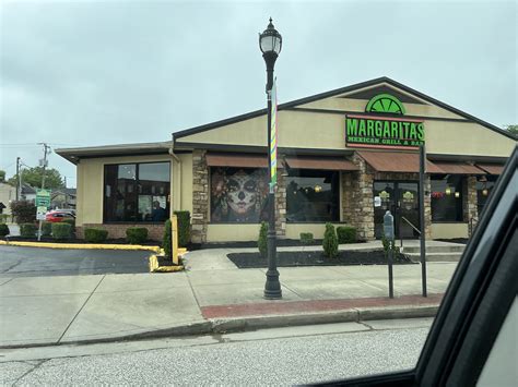 Huntington Edition: Margaritas Mexican Grill & Bar - Candace Lately