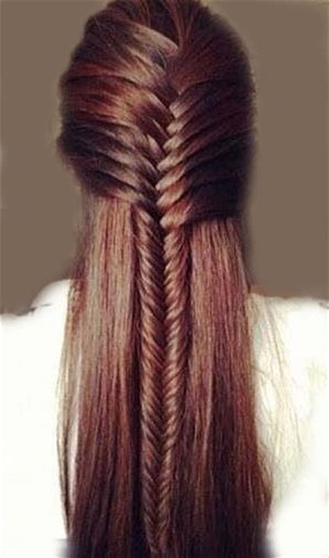 20 Simple and Easy Hairstyles for Your Daily Look - Pretty Designs