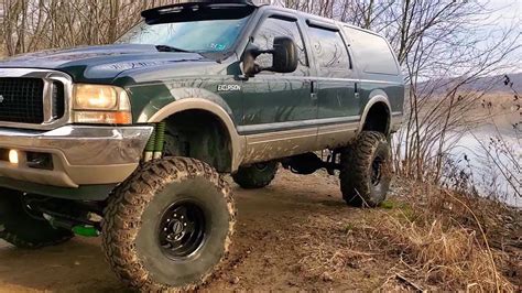 Lifted Ford Excursion 68 V10 Walk Around Youtube