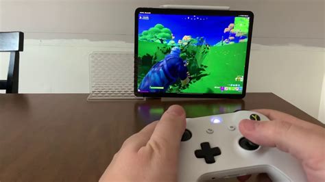 Ipad Pro 2018 With Xbox Controller Fortnite Solo Victory Youtube