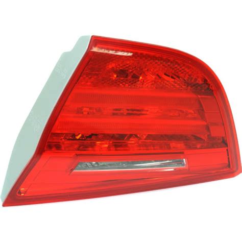 Replacement Passenger Side Inner Tail Light With Bulbs Red Lens
