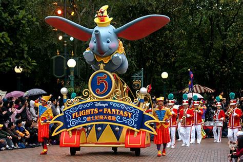 Born 17 january 1940) is a retired hong kong politician and civil servant who was the first ethnic chinese and woman to serve as chief secretary. Flights of Fantasy Parade | @ HK Disneyland | Benny ...