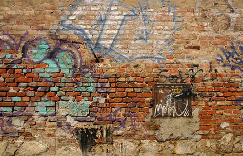 Graffiti Stock Photos Pictures And Royalty Free Images Istock
