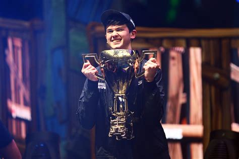 Teen Wins 3 Million Prize In First Fortnite World Cup Tourney Bloomberg