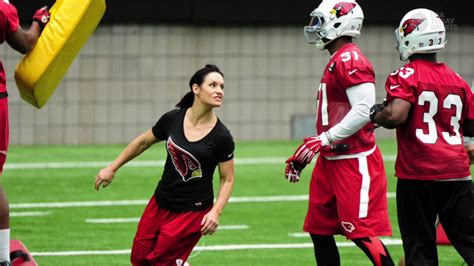 The Impact Of Jen Welter The Nfls First Female Coach