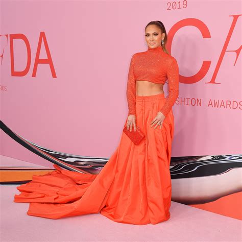 Jennifer Lopez Hottest Looks On Red Carpet That Made Her The Center Of All Attraction | IWMBuzz