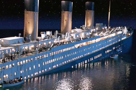 Titanic Ship Fawnefinnean