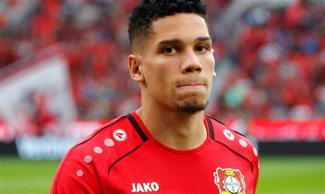 Paulinho leverkusen historial de fichajes video. Brasileiro da Semana: Paulinho enfim brilha pelo Bayer ...