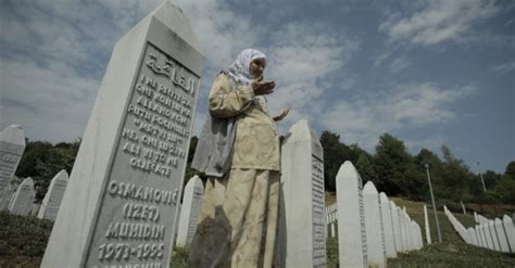 İnsanlık Tarihinin Kara Lekesi Srebrenitsa Soykırımının 26 Yılı Hollanda Haberleri Belçika