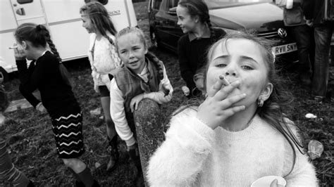 Irish ‘traveller Girls Stun In Photo Shoot Queensland Times