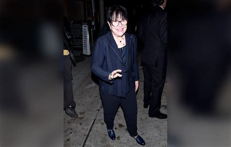 Kathy Bates Looks Unrecognizable After Dropping 60 Pounds
