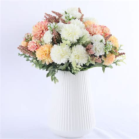 Add some greenery to your home with our range of artificial flowers. Aliexpress.com : Buy hydrangea silk flower Ball White ...