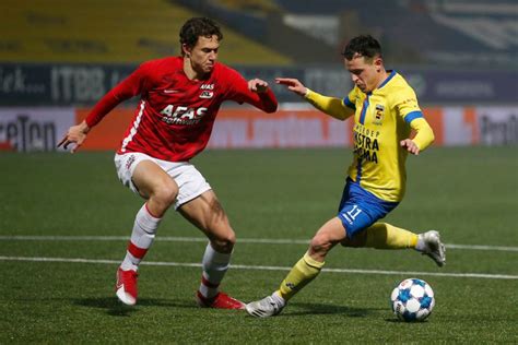 It is the reserve team of az, based in alkmaar, and plays in the keuken kampioen divisie. Samenvatting SC Cambuur - Jong AZ (2-0) - SC Cambuur