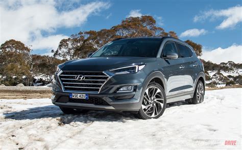 Its styling, although handsome, isn't exactly trendsetting, despite being recently updated to echo the rest of the hyundai crossover lineup. 2020 Hyundai Tucson Highlander 1.6T review (video ...