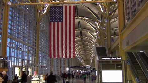 An Hd Video Of Washington Reagan National Airport Main Terminal And