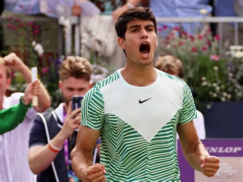 Carlos Alcaraz Fires A Wimbledon Warning To Reach Queens Final