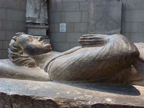 Tomb Effigy Of Jean Dalluye The Clositers 99 Margaret Co Flickr