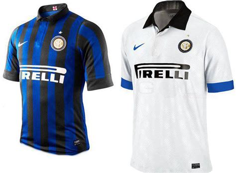 La nuova divisa, ad ogni modo, sarà lanciata il prossimo luglio. Nuova maglia Inter 2012: prima e seconda casacca (quasi ...