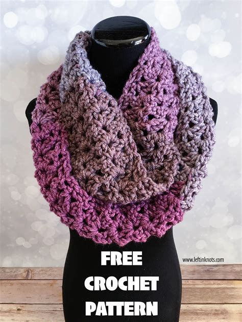 Crochet Frosted Berry Infinity Scarf A Free One Skein Pattern — Left