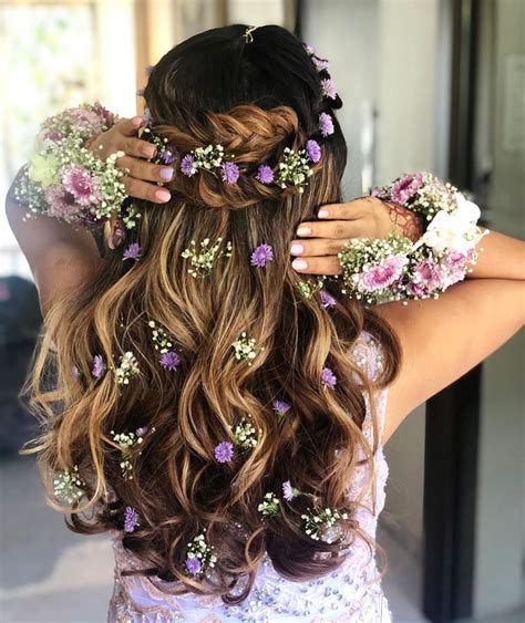 Every woman seeks to look the best on her big no indian wedding hairstyle is complete with large and beautiful floral headpieces. These are the best bridal hairstyles for Indian brides in 2020