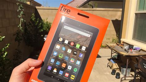 Amazon Kindle Fire Tablet Unboxing And First Impressions Youtube