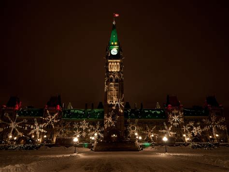 Fun Facts About Christmas In Canada Readers Digest Canada