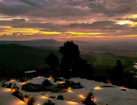 Obelix Hills Sunset View Jogja Review Lokasi Dan Harga Tiket