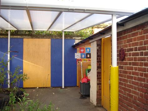 Victoria Road Primary School Ashford Wall Mounted Canopy Able Canopies