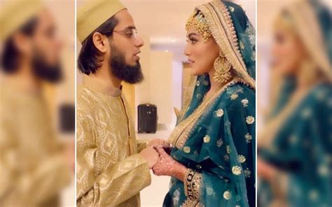 Sana Khans Husband Anas Saiyad Shares Unseen Picture From Their