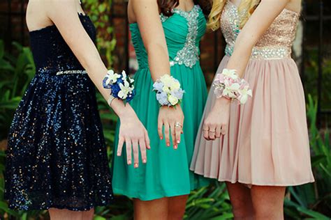 Detroit Prom And Homecoming Dance Tips By Metro Detroit Party Bus