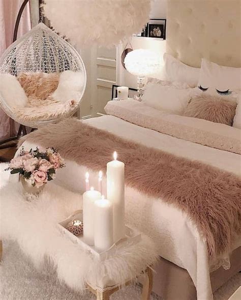 So follow the steps below to create a wonderful feminine world for yourself. Feminine bedroom ideas for more peace and romance in the ...