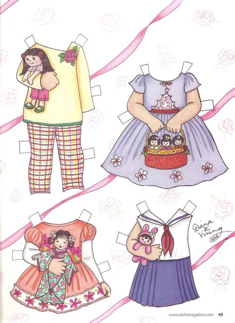 Three Paper Dolls With Different Outfits On Them