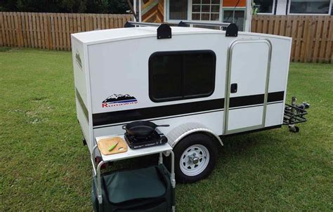 Incredible Small Travel Trailers With Bathroom For Cozy Trip Ideas