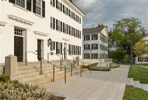 Dartmouth Hall — Designlab Architects