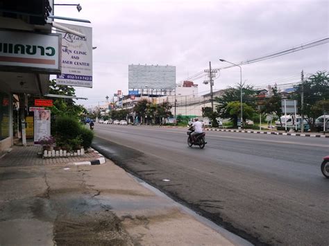 Ni antara kedai yang kita orang singgah : I DREAM. I HOPE. I BELIEVE: Overland Thailand: Hua Hin ...