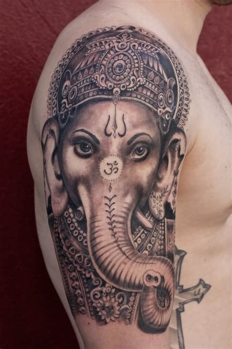 Not only in the east, ganesha tattoo is also very popular in the west for its spiritual significance. 50 Amazing Lord Ganesha Tattoo Designs and Meanings ...