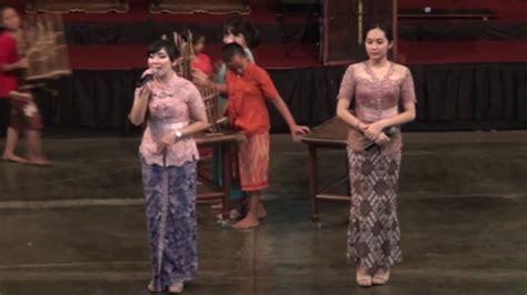 Cantiknya Sendratasik Unp Bp Saung Udjo Part Youtube