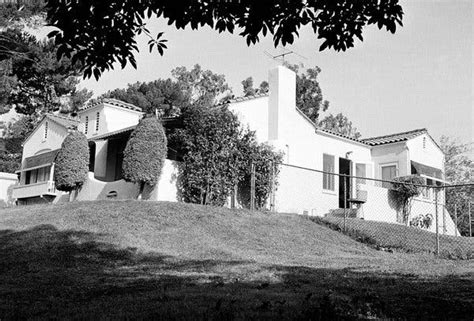 The Sale Of A Manson Murder House The New York Times
