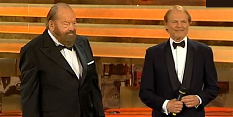 Maybe you would like to learn more about one of these? Disparatado Treintañero: Terence Hill y Bud Spencer.