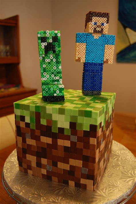 Geek Art Gallery Sweets Minecraft Cake