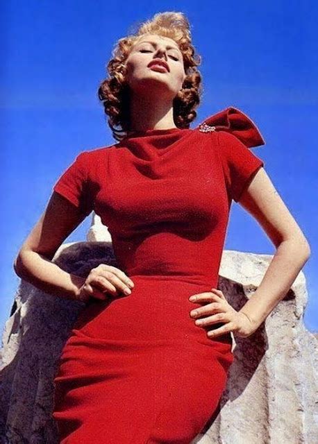 Powder Blue With Polka Dots A Hodgepodge Style Icon Sophia Loren