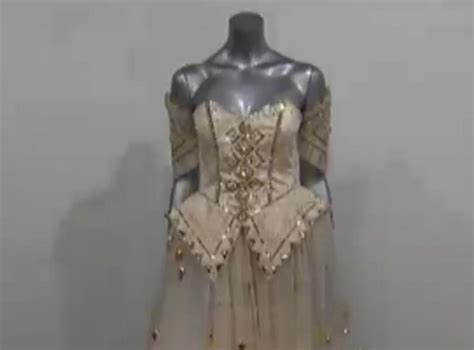 Video Princess Dianas Dress Up For Sale The Independent The