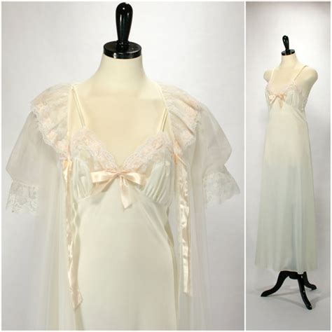 Bridal White Peignoir Set Vintage Lingerie Val Mode Peignoir Robe And Nightgown Set In White