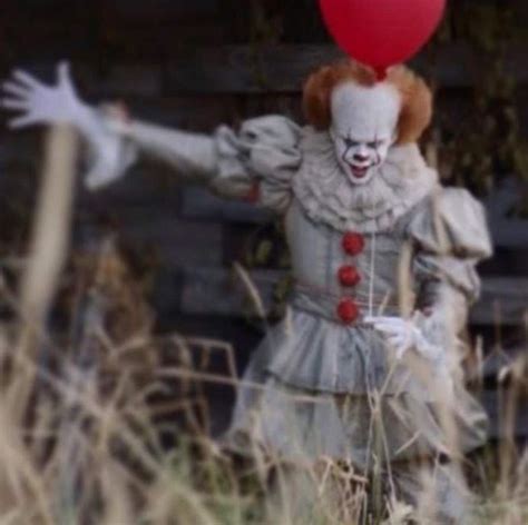 Pennywise Wiki Horror Amino
