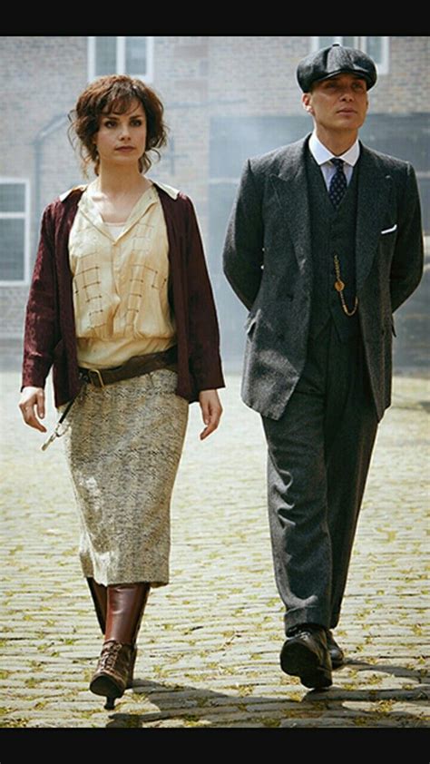 An epic gangster drama set in the lawless streets of 1920s birmingham. Peaky Blinders by Mark Halley | Peaky blinders costume ...