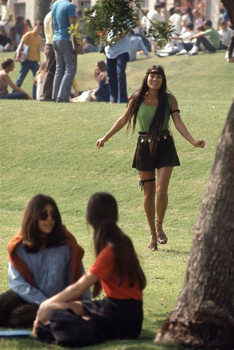 These High School Gals From The 1960s Would Still Look