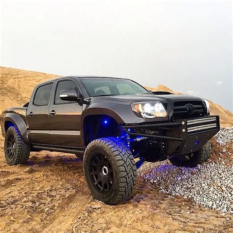 Toyota Tacoma Lifted Jacked 4x4 Modifed With Aftermarket Rims And