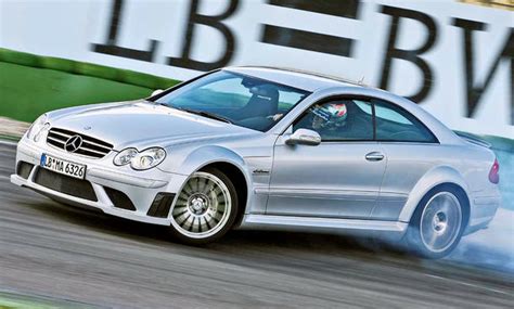 Mercedes c63 amg black series and clk 63 amg black series in action on the nurburgring a video from the touriclips team is here to show us two amg black series models, chasing each other. Mercedes CLK 63 AMG Black Series: Tracktest | autozeitung.de