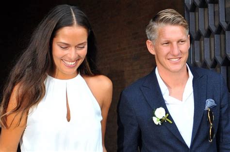 Now that both ana ivanovic and bastian schweinsteiger have retired, the couple has decided to settle far away the popular sports couple picked a healthy environment to raise their two sons, luka and leon. Bastian Schweinsteiger épouse Ana Ivanovic | Sports