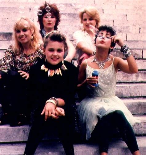 The Go Gos The First All Female Band To Write Their Own Song And Play